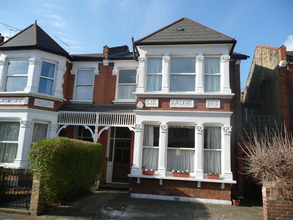 Home exchange listing HE23075 - picture 1
